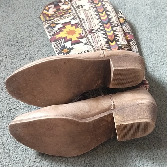 Urban Cowboy Boots - Picture 2 of 3